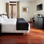 Sercotel Puerta De La Catedral Отель Саламанка