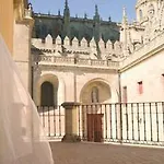 Sercotel Puerta De La Catedral Отель Саламанка