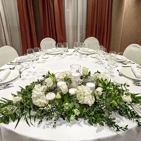 Hotel Sercotel Puerta De La Catedral 4*