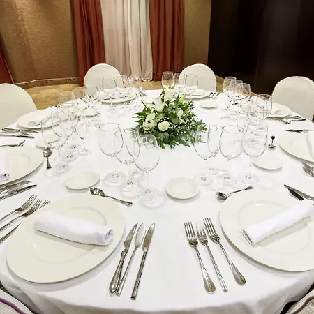 Sercotel Puerta De La Catedral Готель 4*