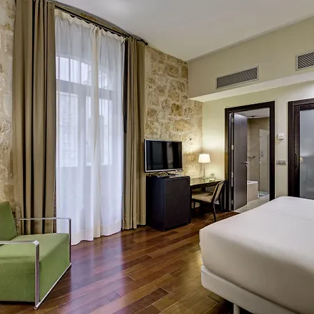 Sercotel Puerta De La Catedral 4*