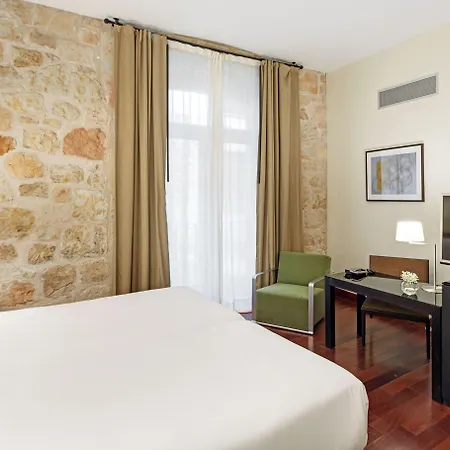 Готель Sercotel Puerta De La Catedral 4*