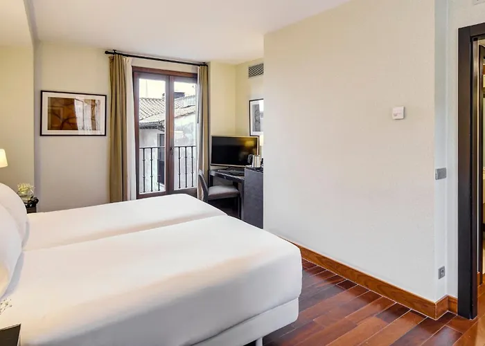 Sercotel Puerta De La Catedral 4*