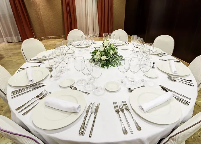 Sercotel Puerta De La Catedral Hotel 4*