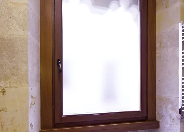 Szálloda Sercotel Puerta De La Catedral