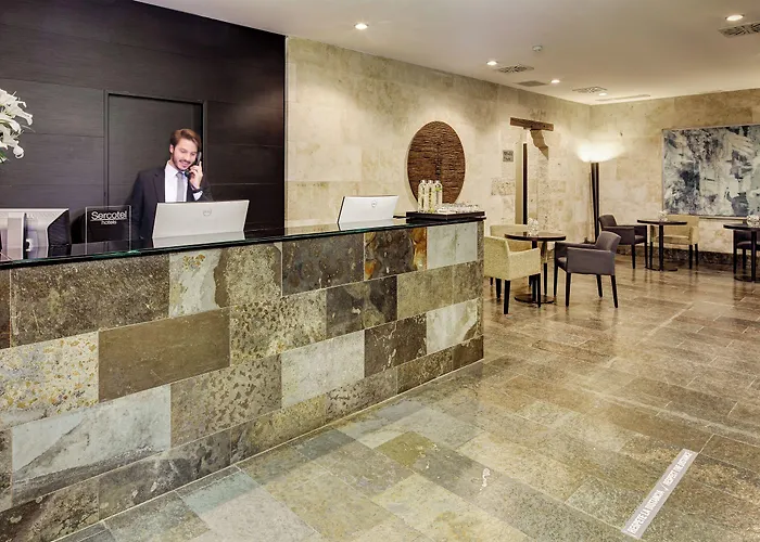 Otel Sercotel Puerta De La Catedral 4*