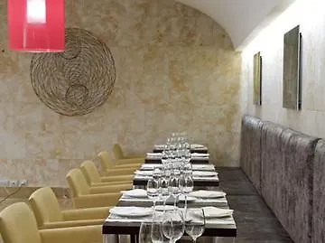 Szálloda Sercotel Puerta De La Catedral 4*